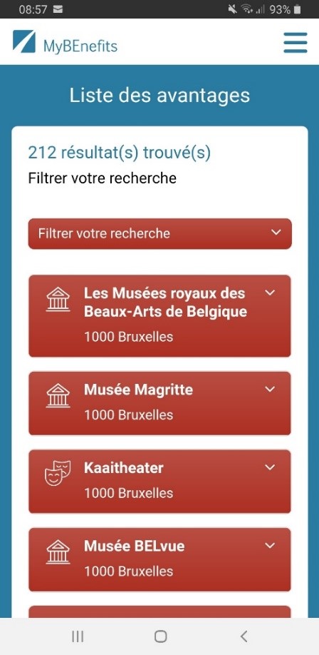 Plus de 200 avantages réservés aux personnes avec des statuts sociaux sont répertoriés actuellement. Les avantages sont présentés sous forme de listes dynamiques. Intuitivement, l’utilisateur a la possibilité de filtrer les avantages repris en affinant au fur et à mesure ses recherches sur base de 3 critères : la zone géographique, le profil de l’utilisateur, la catégorie d’avantages recherchés.